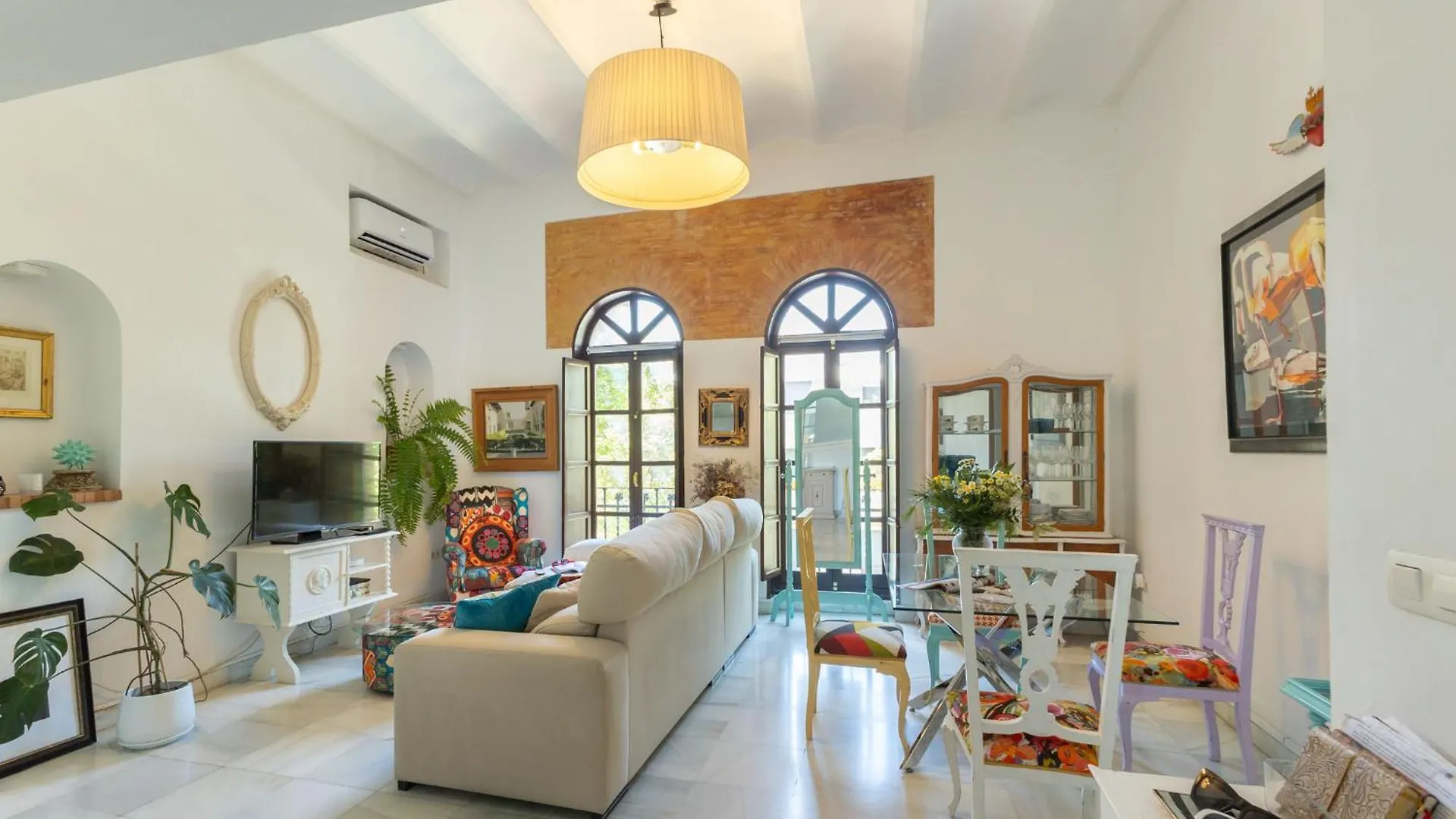 Charming 2 Bedroom Boutique Triplex Apartment With Private Terrace At Seville City Center By Ocityzen