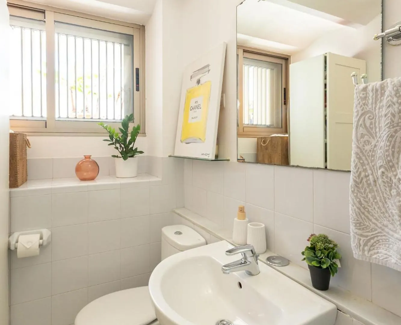 Charming 2 Bedroom Boutique Triplex Apartment With Private Terrace At Seville City Center By Ocityzen